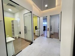 Woods Square (D25), Office #601933931